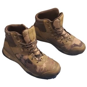 Under Armor Men's  Valsetz boots size 9.5